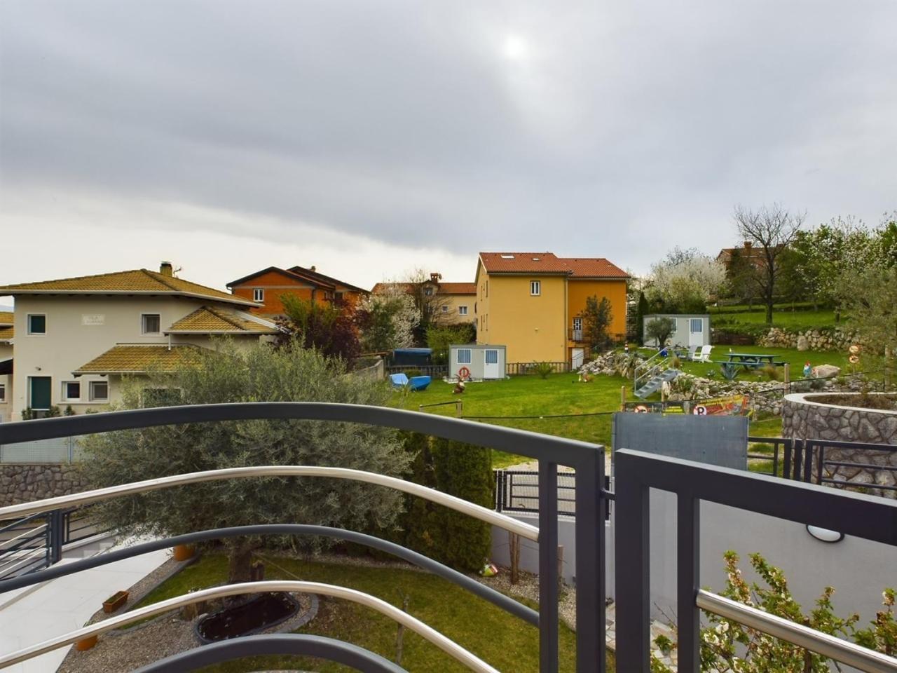 Villa Vila Lovran Bagian luar foto